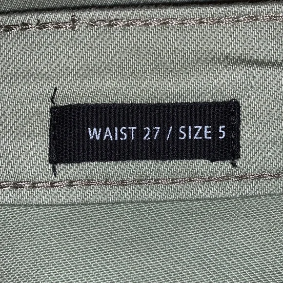 Risen Jeans - Picture 4 of 10